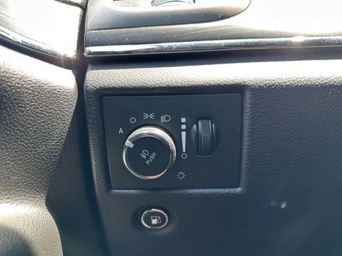 Used 2019 Jeep Grand Cherokee Limited AWD/4WD image 42