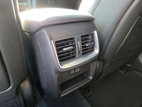 Certified 2025 INFINITI QX50 Luxe image 18