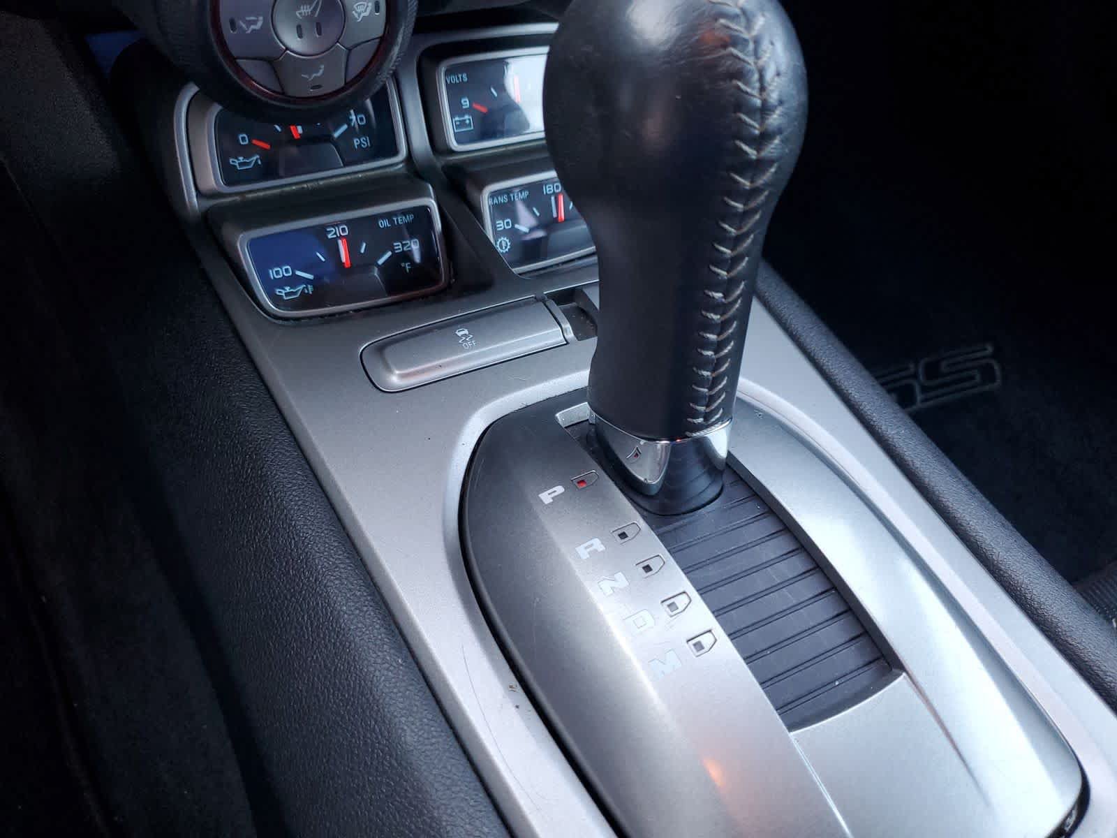 Used 2015 Chevrolet Camaro SS RWD image 15