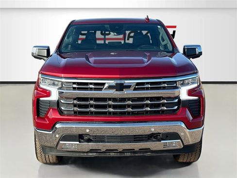 Used 2023 Chevrolet Silverado 1500 LTZ image 2