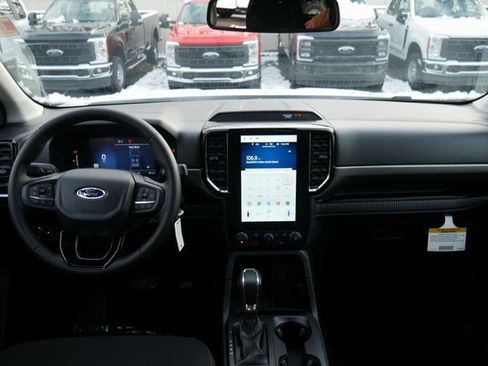 New 2025 Ford Ranger XLT w/ Technology Package image 5