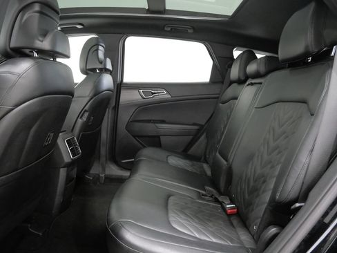 Used 2024 Kia Sportage X-Line w/ X-Line Premium Package AWD/4WD image 26
