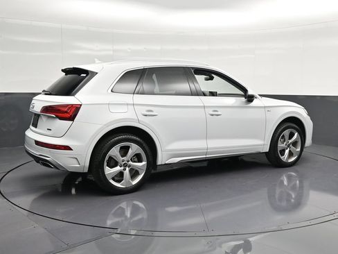 Used 2023 Audi Q5 2.0T Premium Plus AWD/4WD image 3