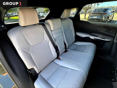 Certified 2025 Lexus RX 350 Premium Plus image 16