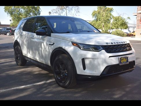 Used 2020 Land Rover Discovery Sport SE AWD/4WD image 2