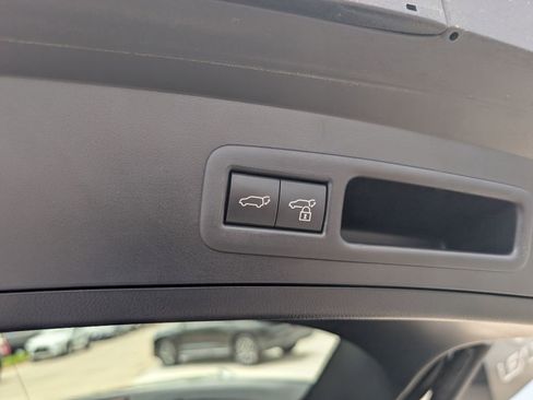 Used 2025 Lexus UX 300h AWD w/ Cold Area Package image 15