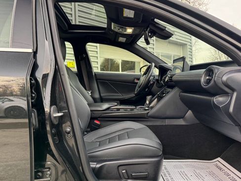 Used 2024 Lexus IS 350 F Sport image 11