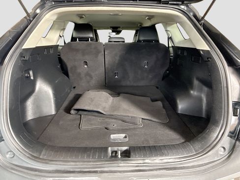 Used 2023 Kia Sportage EX image 35