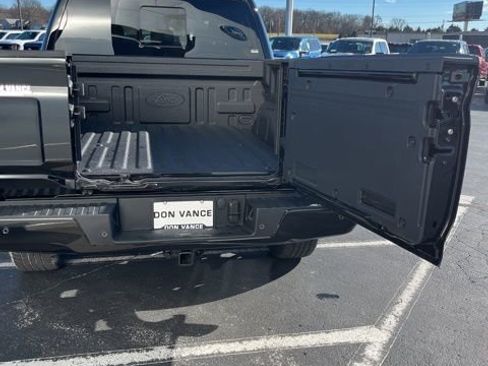 New 2025 Ford F150 Platinum w/ FX4 Off-Road Package image 47