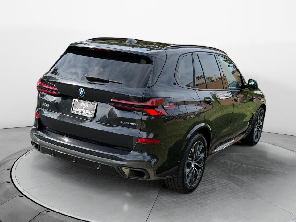 Used 2024 BMW X5 xDrive40i w/ M Sport Package AWD/4WD image 7