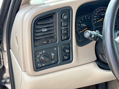 Used 2003 Chevrolet Tahoe LT AWD/4WD image 13