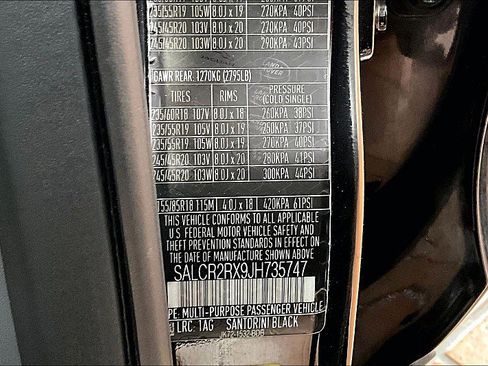 Used 2018 Land Rover Discovery Sport HSE image 31