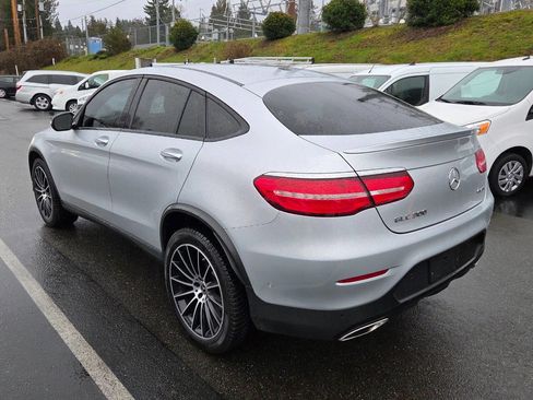 Used 2018 Mercedes-Benz GLC 300 GLC 300 4MATIC AWD 4dr Coupe image 5