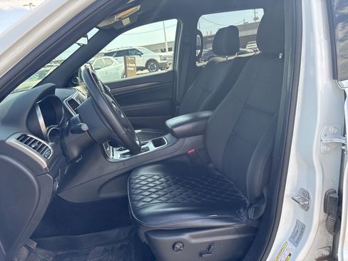 Used 2018 Jeep Grand Cherokee Laredo image 8