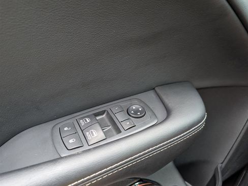 Used 2021 Dodge Challenger SRT Hellcat Redeye image 21