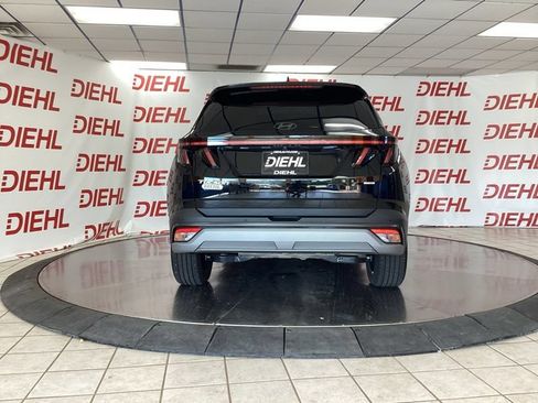 Used 2026 Hyundai Tucson Limited AWD/4WD image 6