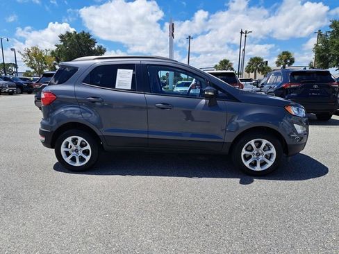 Used 2020 Ford EcoSport SE w/ SE Convenience Package image 3