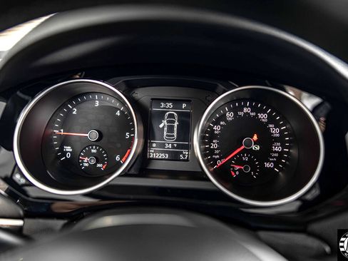 Used 2015 Volkswagen Jetta TDI SEL image 24