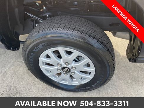 Certified 2026 Toyota Tacoma SR5 AWD/4WD image 14