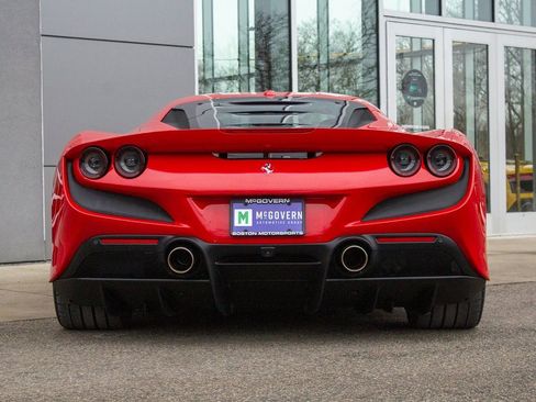 Used 2020 Ferrari F8 Tributo image 10