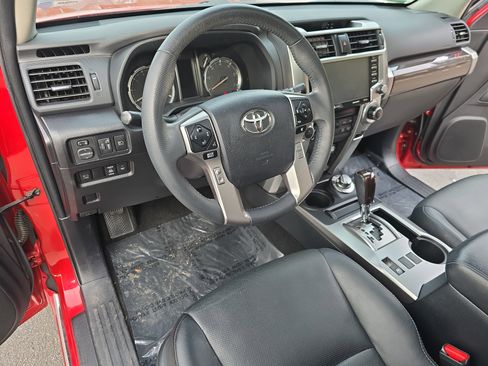 Used 2022 Toyota 4Runner Limited image 17