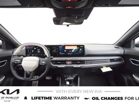 New 2025 Kia K4 GT-Line Turbo image 17
