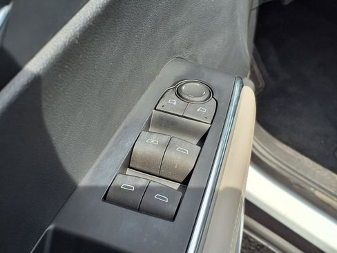 Used 2024 GMC Acadia Elevation FWD image 20