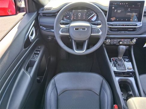 New 2025 Jeep Compass Latitude w/ Sun & Sound Group image 12