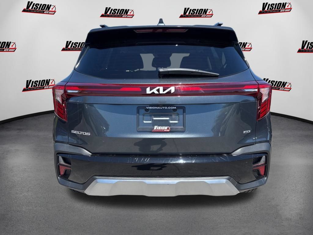 Certified 2024 Kia Seltos S AWD/4WD image 8