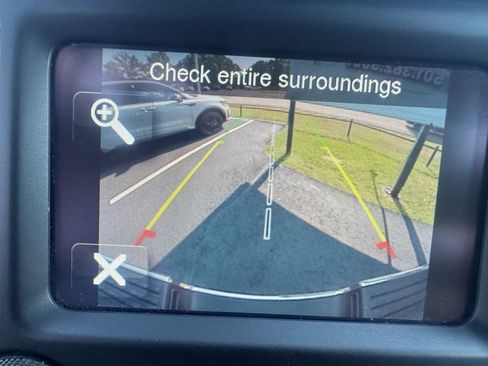 Used 2024 RAM 3500 Tradesman w/ Chrome Appearance Group image 16