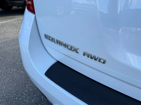 Used 2017 Chevrolet Equinox LS AWD/4WD image 8