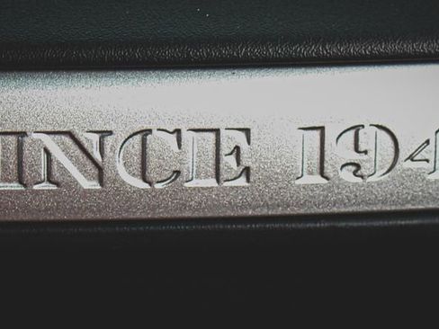 Used 2017 Jeep Wrangler Unlimited Rubicon AWD/4WD image 18