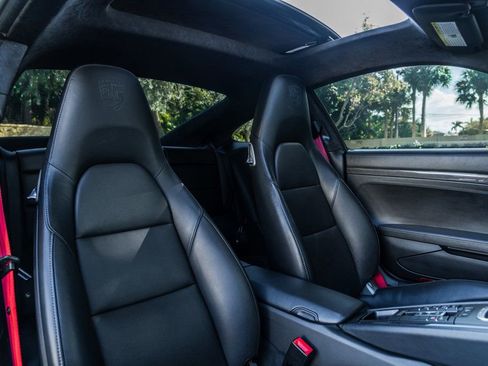 Used 2014 Porsche 911 Turbo image 23