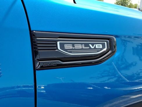 Certified 2023 GMC Sierra 1500 Elevation w/ Elevation Premium Package AWD/4WD image 9