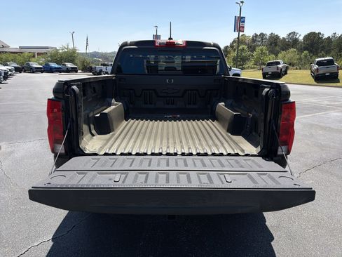 New 2026 Chevrolet Colorado Trail Boss AWD/4WD image 18