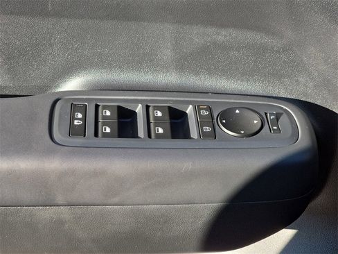 Used 2024 Hyundai Santa Fe SE image 28