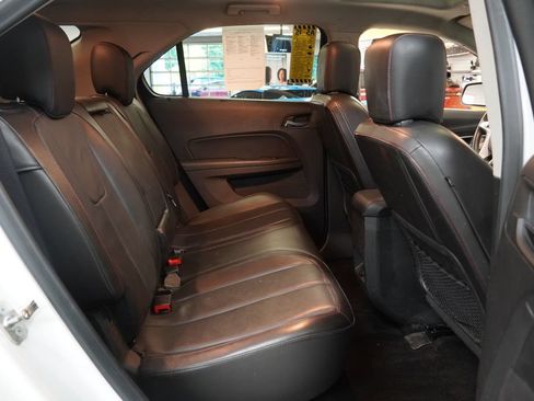 Used 2016 Chevrolet Equinox LTZ w/ Enhanced Convenience Package AWD/4WD image 32