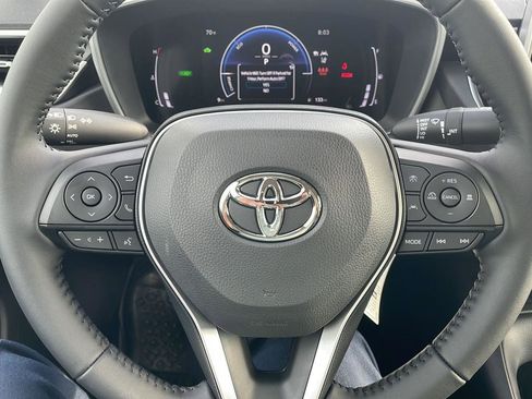 New 2025 Toyota Corolla LE image 12