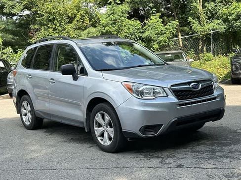 Used 2015 Subaru Forester 2.5i Premium w/ All-Weather Package AWD/4WD image 19