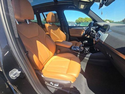 Used 2022 BMW X3 sDrive30i w/ M Sport Package 2 RWD image 10
