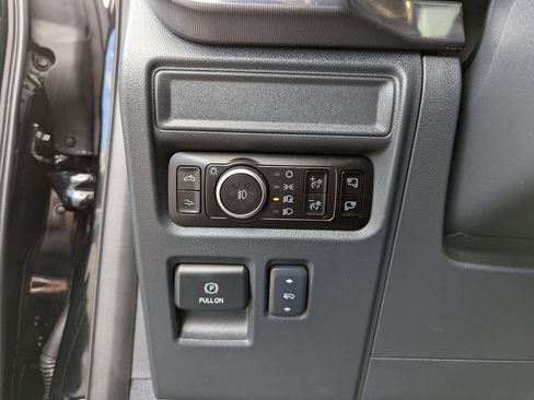 Used 2025 Ford F150 Raptor w/ Equipment Group 803A Raptor R AWD/4WD image 16
