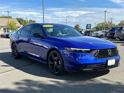 Used 2025 Honda Accord Sport image 5