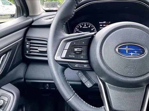 Used 2020 Subaru Outback Premium AWD/4WD image 11