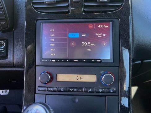 Used 2013 Chevrolet Corvette Coupe image 17