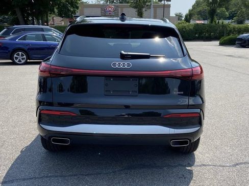 Used 2025 Audi Q5 Premium Plus w/ Premium Plus AWD/4WD image 6