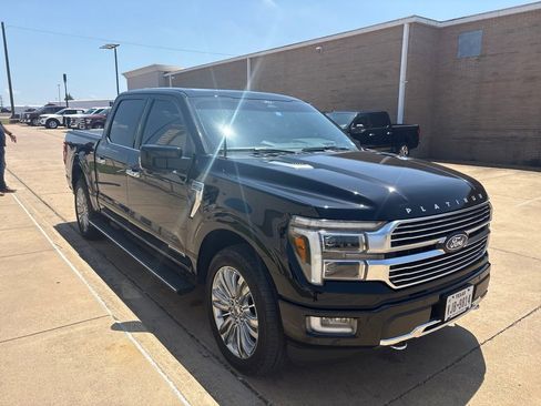 Used 2024 Ford F150 Platinum w/ Equipment Group 703A Plus AWD/4WD image 4
