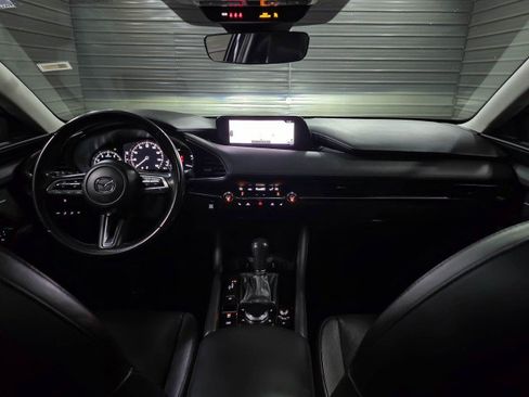 Used 2021 MAZDA MAZDA3 s image 11