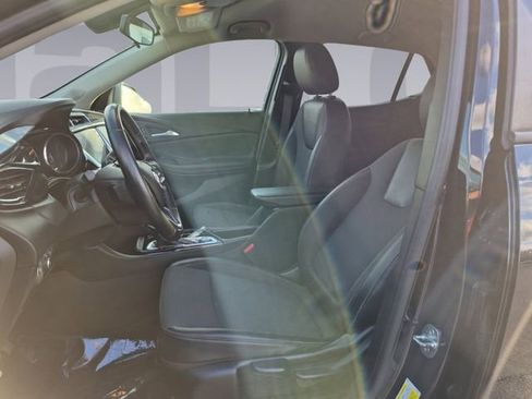 Used 2020 Buick Encore GX Preferred w/ Sport Touring Package image 10