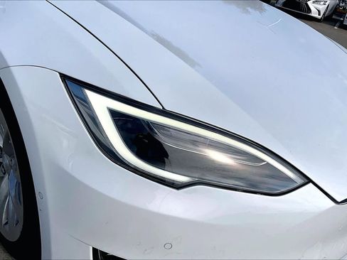 Used 2017 Tesla Model S 75 image 25