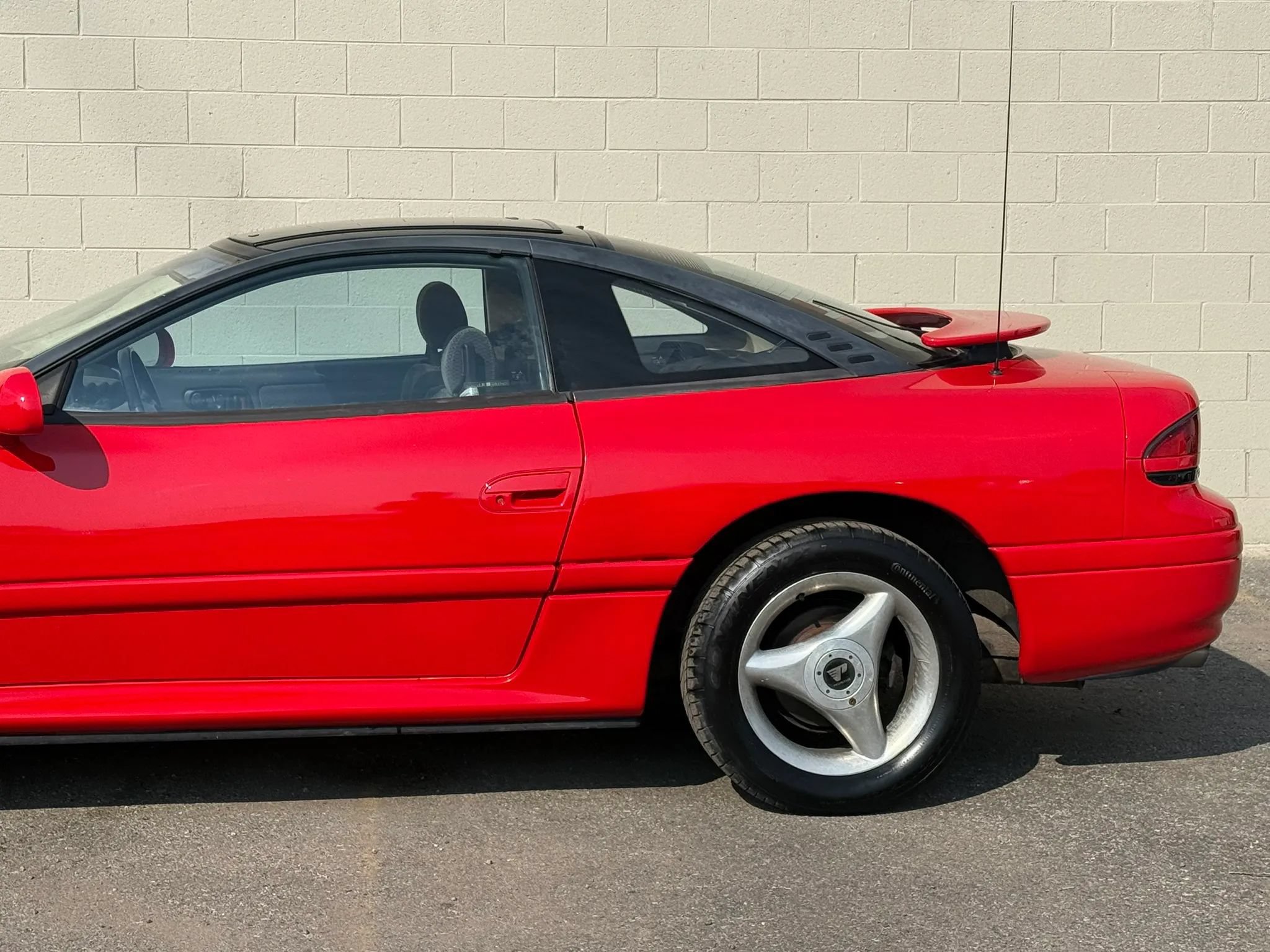 Used 1995 Dodge Stealth FWD image 4